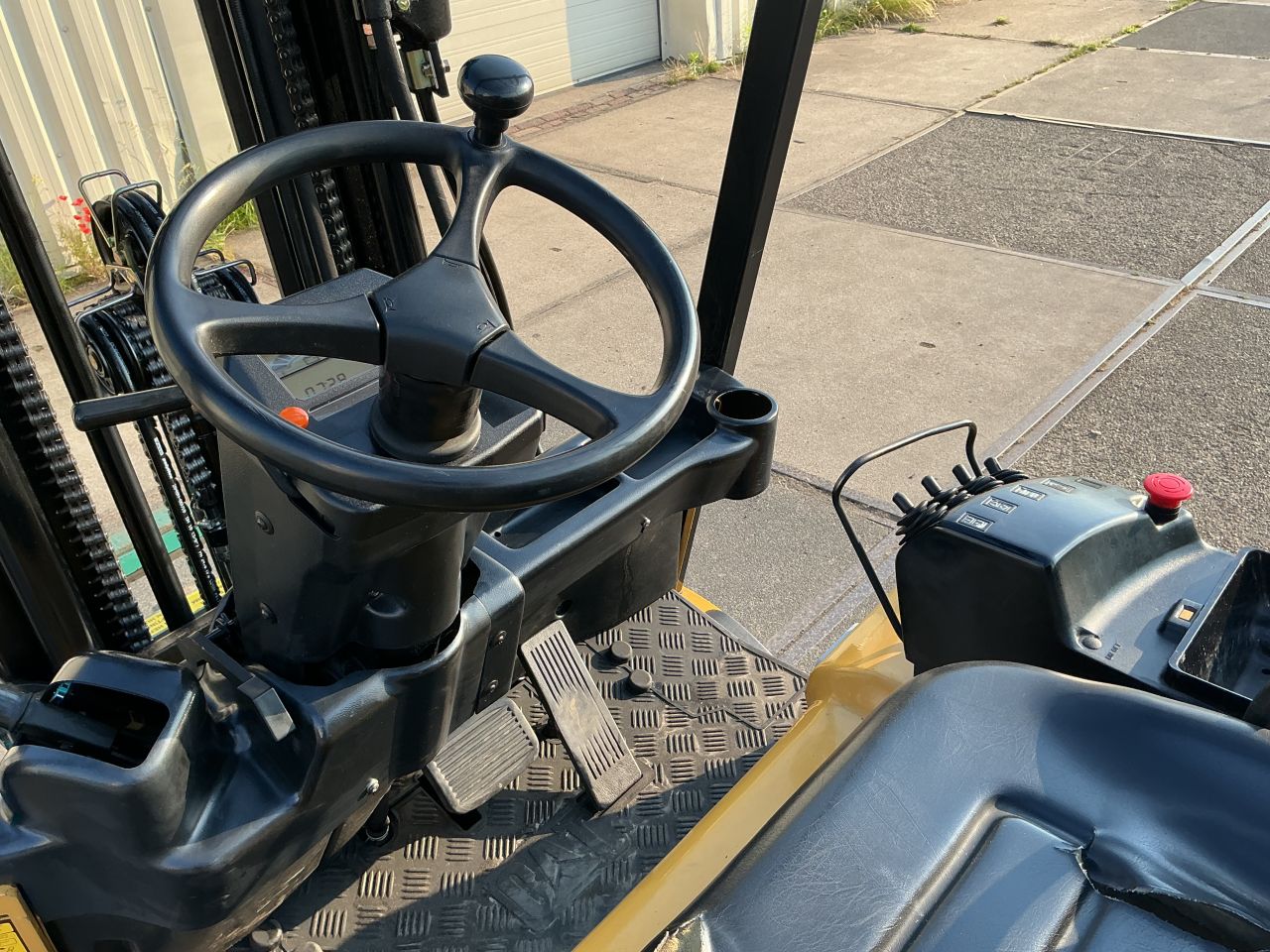 Heftruck Caterpillar EP25K-PAC Elektrisch