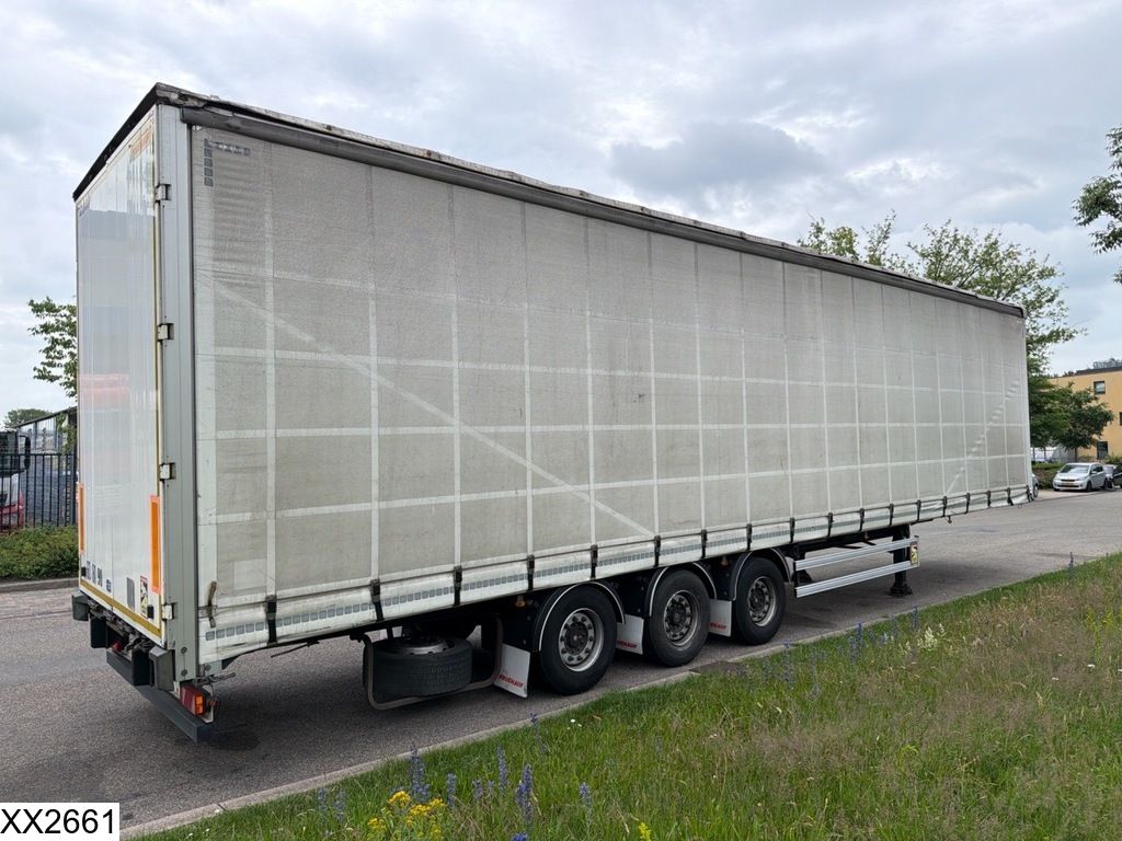 Fruehauf Tautliner