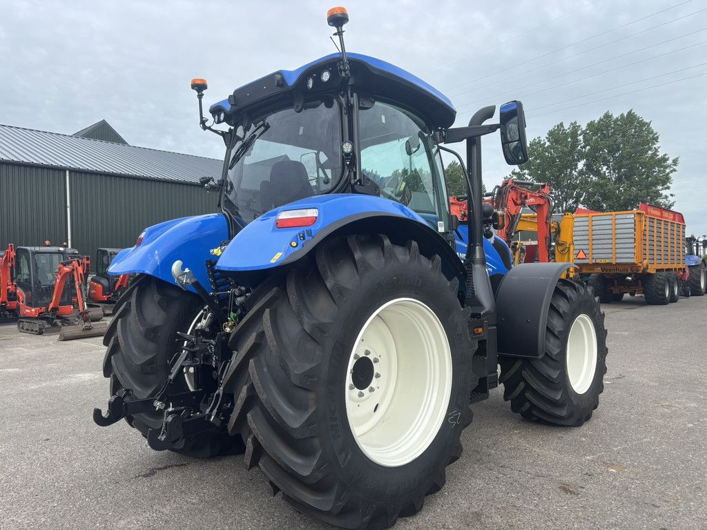 NEW HOLLAND T6.145DC STAGE V