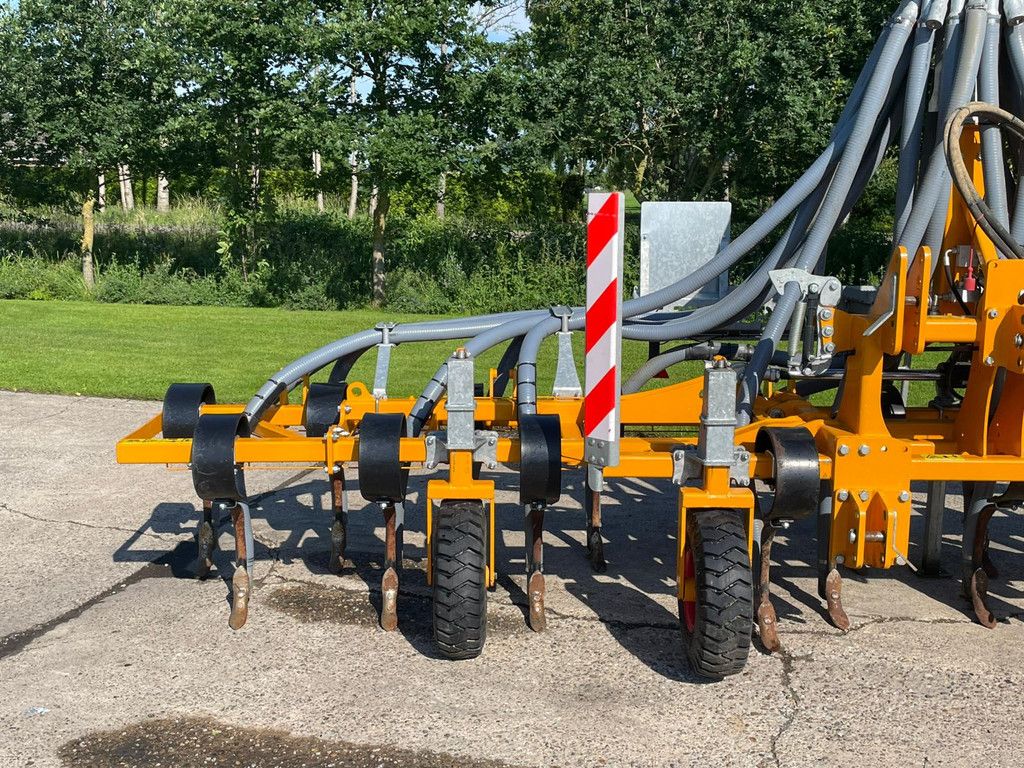 Veenhuis Terraject 200 bouwland injecteur