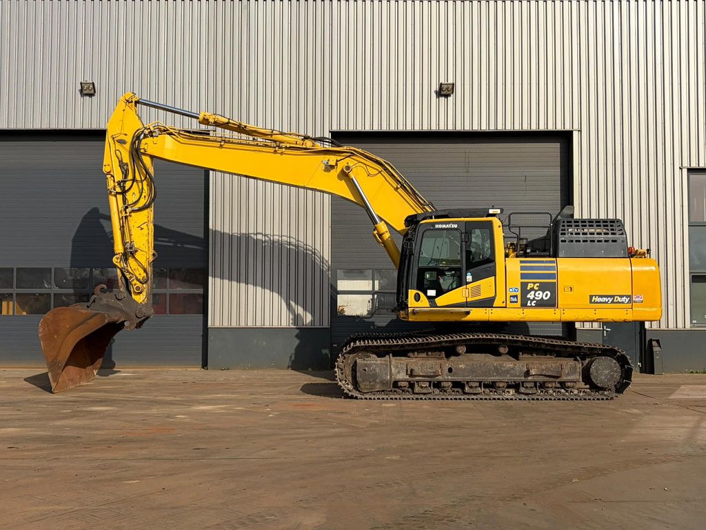Komatsu PC490LCD-11