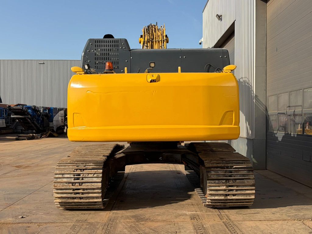 Komatsu PC490LCD-11