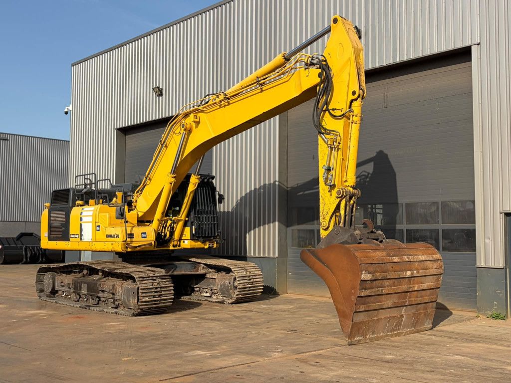 Komatsu PC490LCD-11