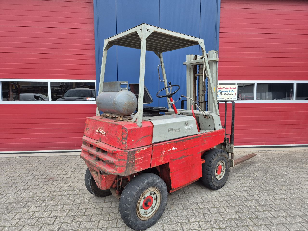 LINDE H25 LPG HEFTRUCK 2.5 TONS MET SIDESHIFT