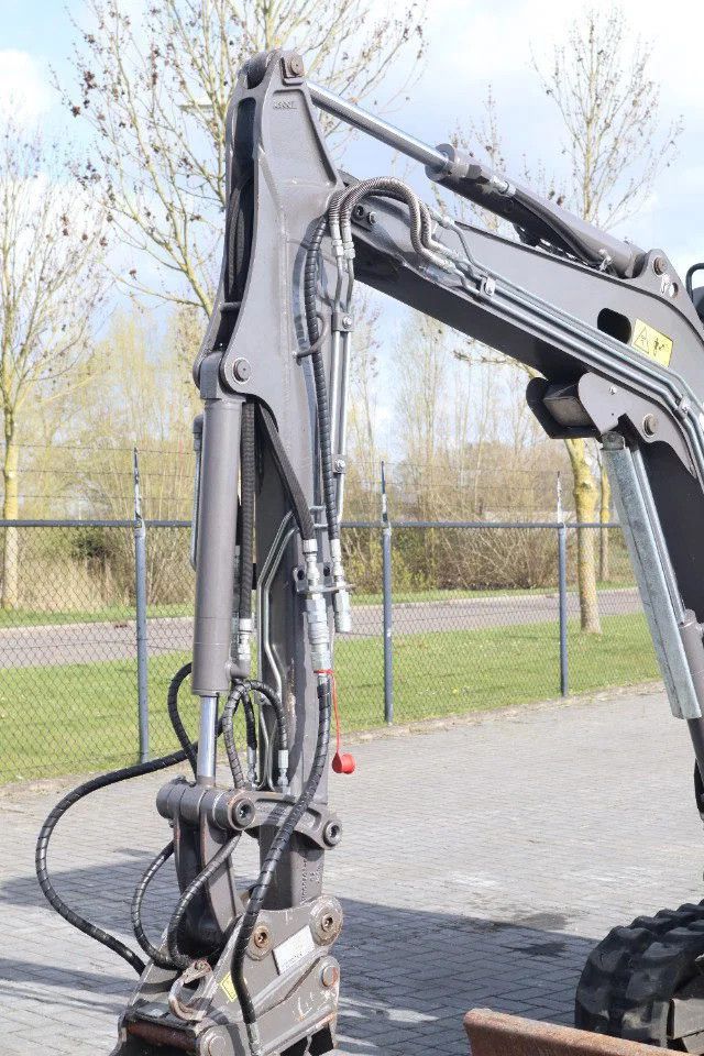Volvo ECR25 ELECTRIC | JECR25D | TILTBUCKET | BUCKET | LOW HOURS