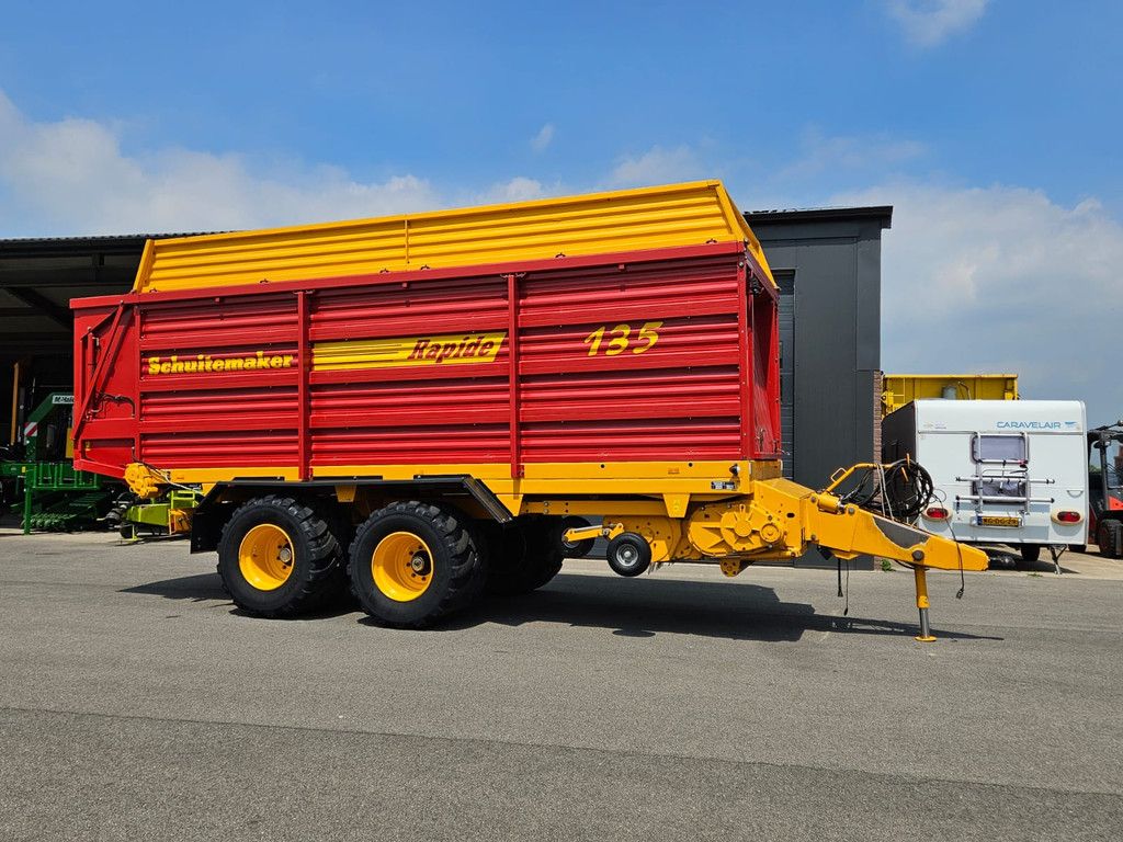 Schuitemaker Rapide 135 opraapwagen/silagewagen