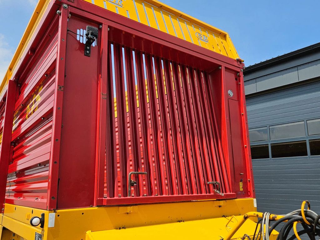 Schuitemaker Rapide 135 opraapwagen/silagewagen