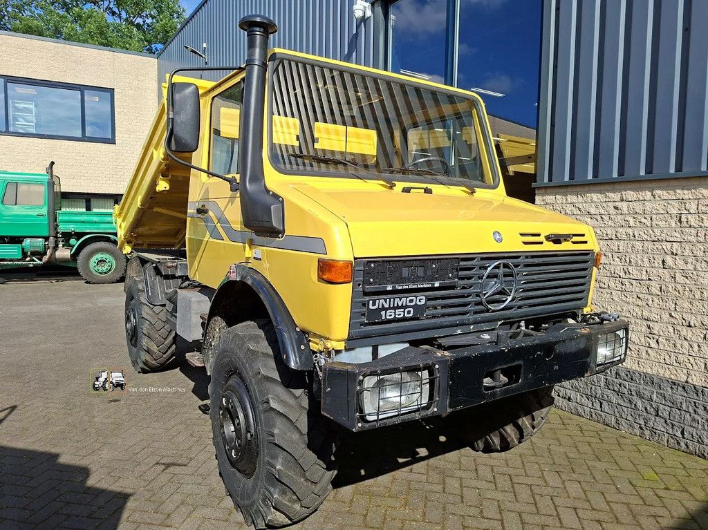 Mercedes-Benz Unimog U1650