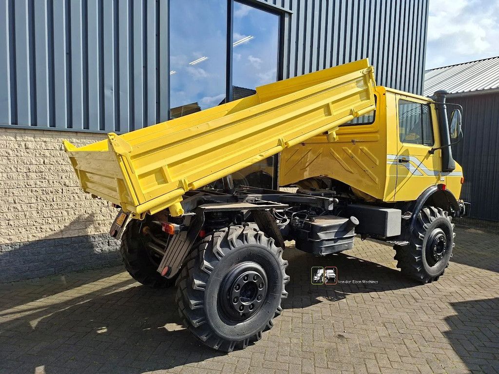Mercedes-Benz Unimog U1650
