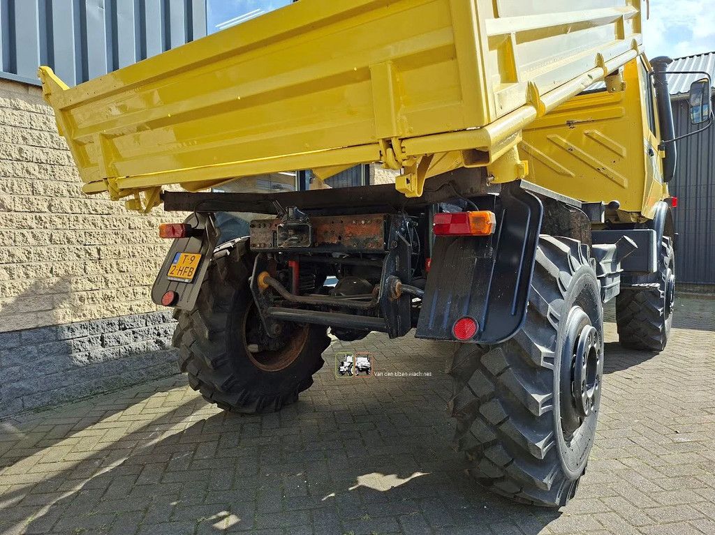 Mercedes-Benz Unimog U1650