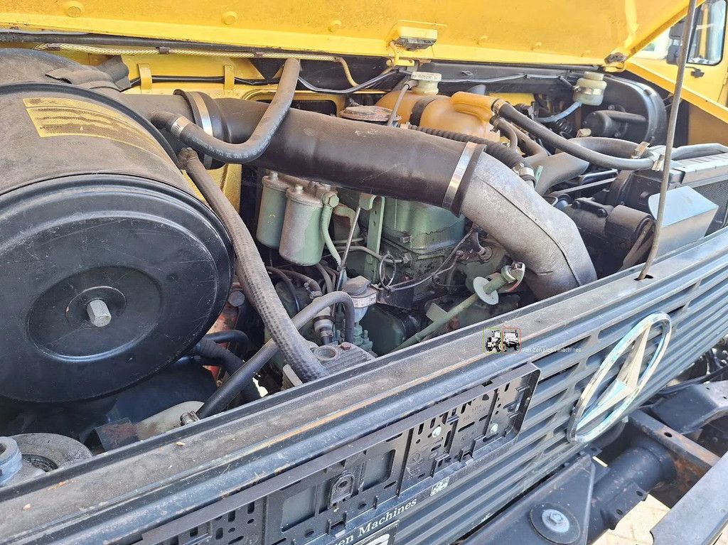 Mercedes-Benz Unimog U1650