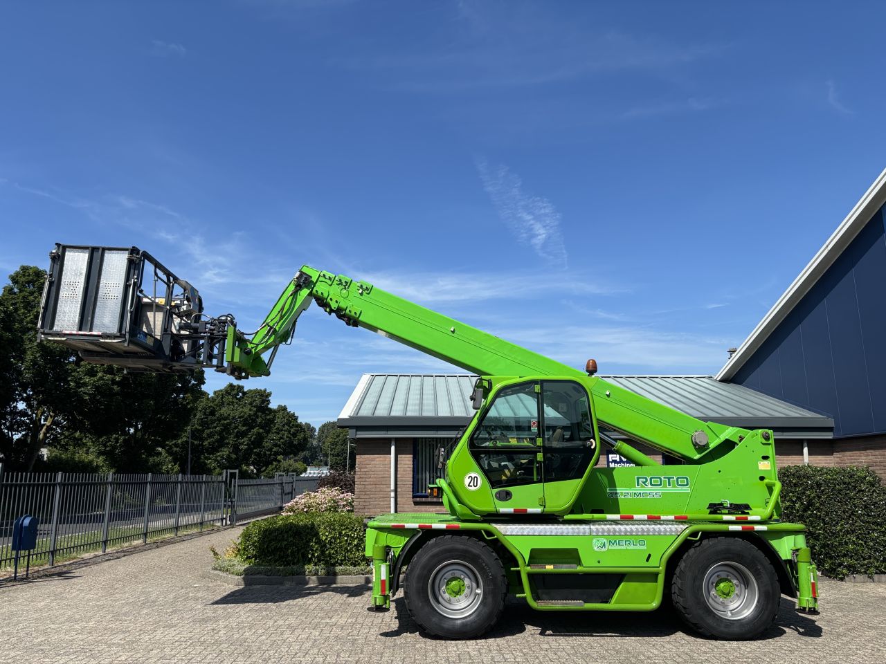 Merlo Roto 45.21 MCSS zeer netjes voorzien van remote & werkkooi