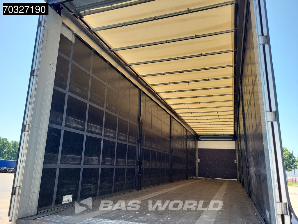 Schwarzmüller Lift + Sliding Roof Lift Axle Hubdach