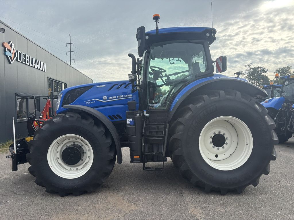 NEW HOLLAND T7.245 AC PLMi