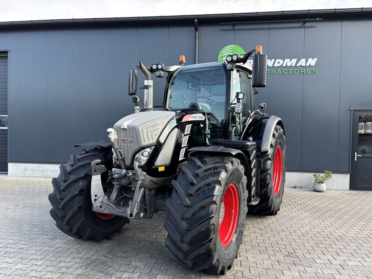 Fendt 724 S4 ProfiPlus Black