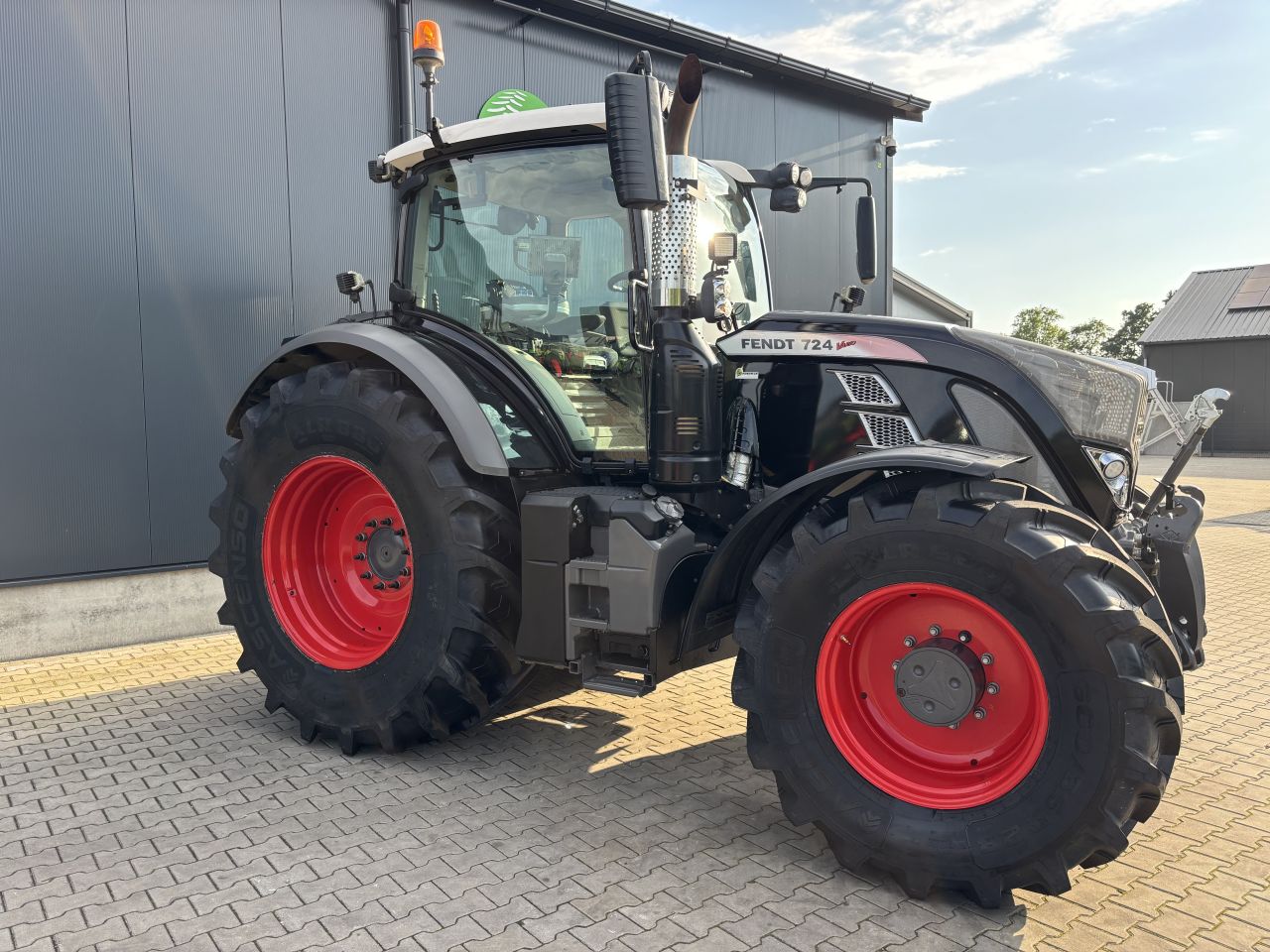 Fendt 724 S4 ProfiPlus Black
