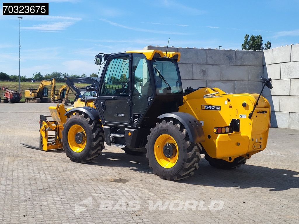 JCB 540V140 A/C - Sway