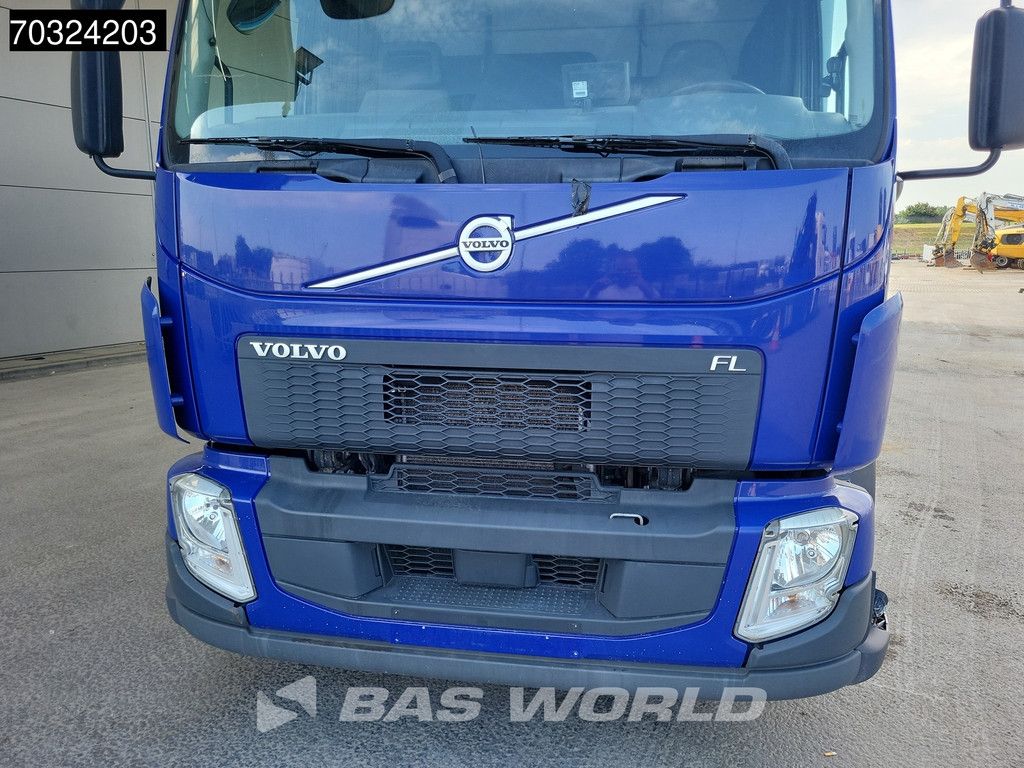 Volvo FL 250 4X2 18t Full Air 1.500Kgs Tailgate Automatic Euro 6