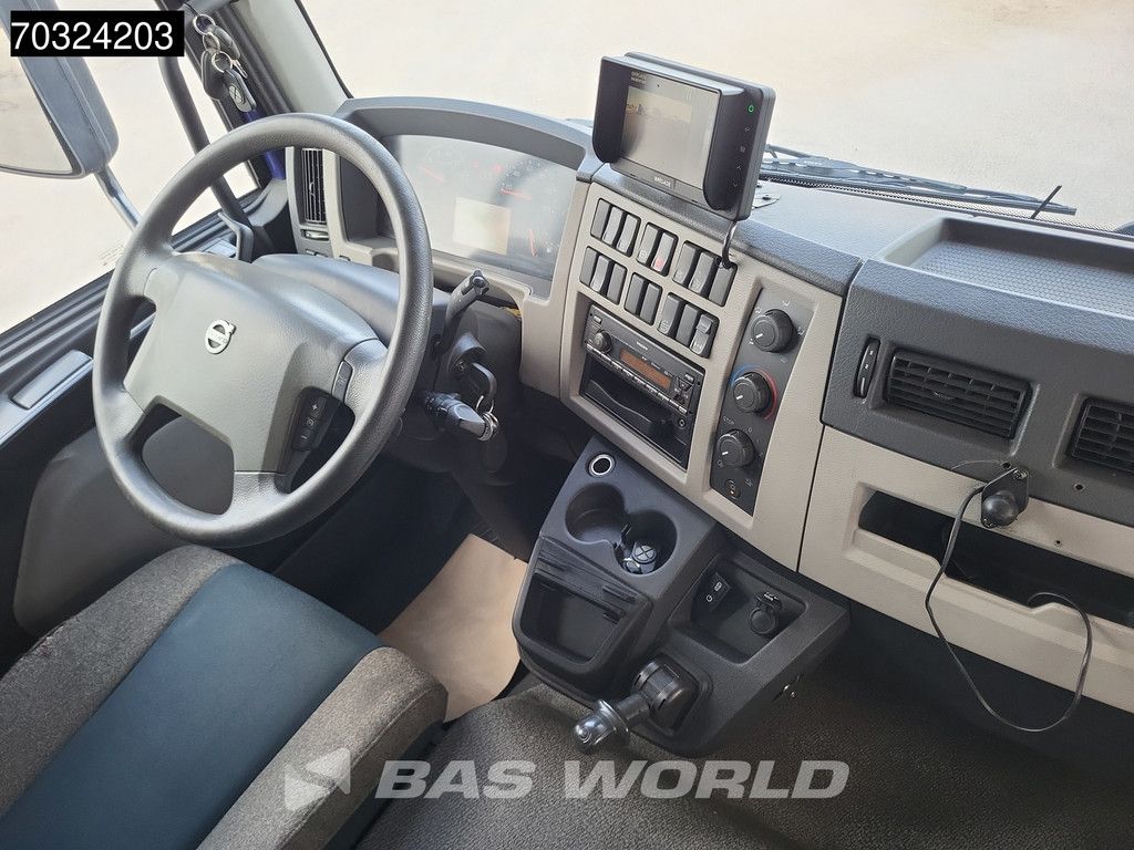 Volvo FL 250 4X2 18t Full Air 1.500Kgs Tailgate Automatic Euro 6
