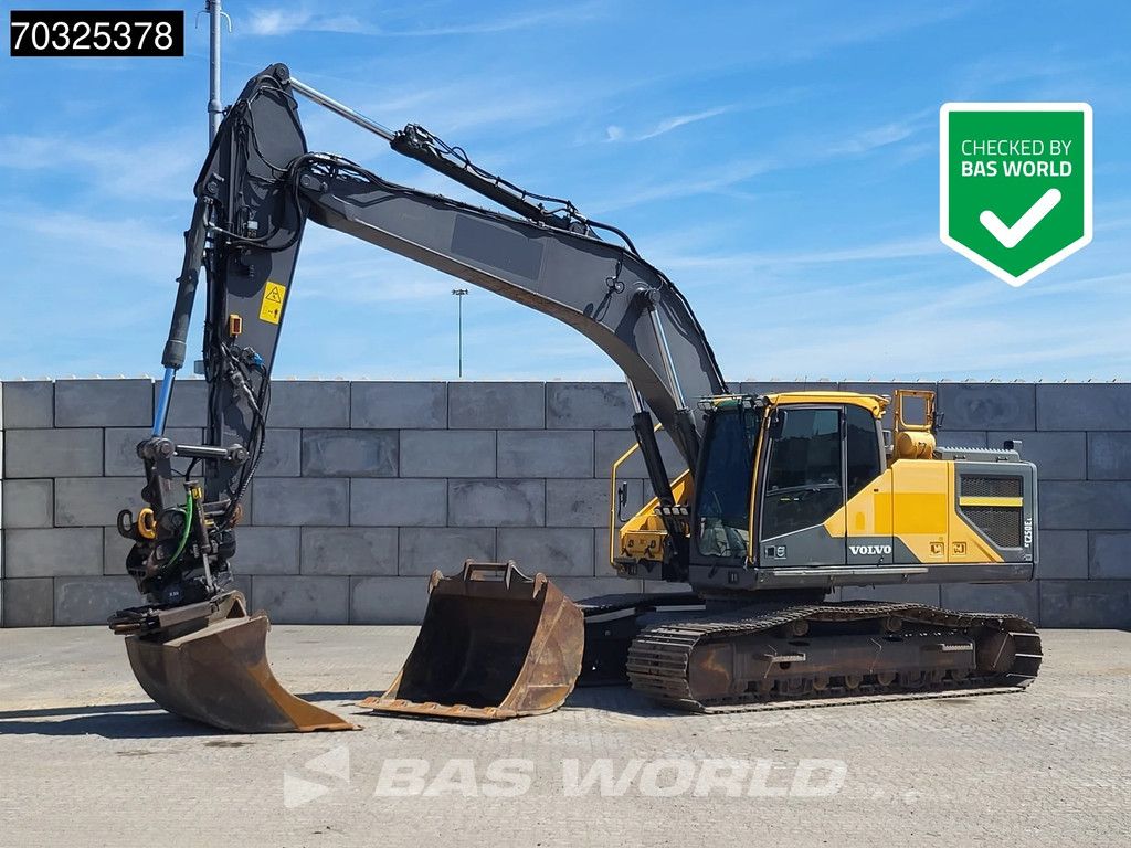 Volvo EC250 E L Trimble 3D GPS - Tiltrotator
