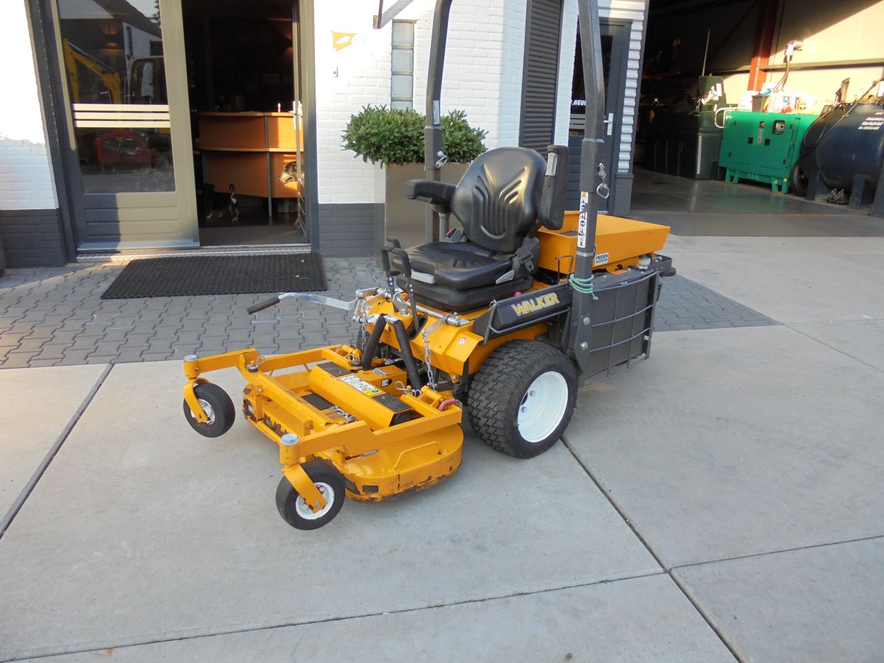 Walker zero turn diesel 517 uur cirkelmaaier
