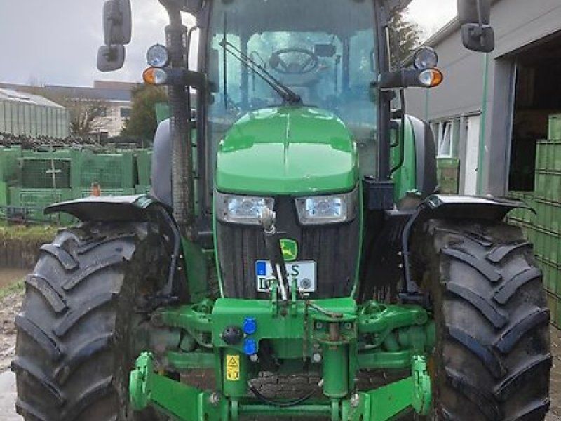 John Deere 5100R