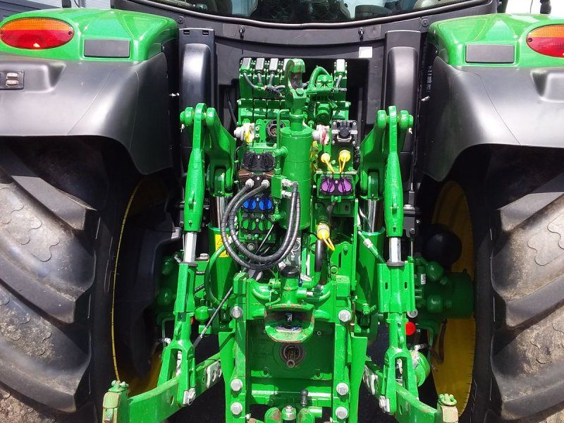 John Deere 6155R