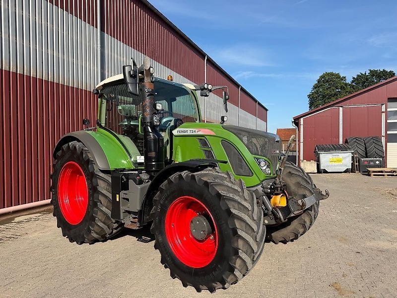 Fendt 724 Vario S4 Profi Plus mit FZW+RTK