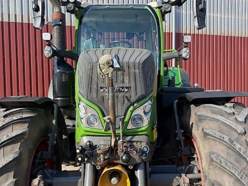 Fendt 724 Vario S4 Profi Plus mit FZW+RTK