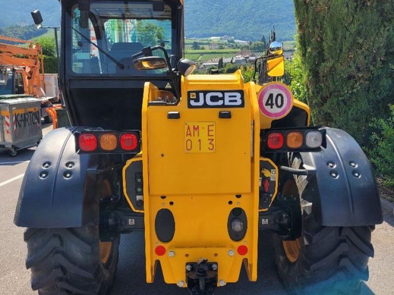 JCB 542-70 Agri Super GB426