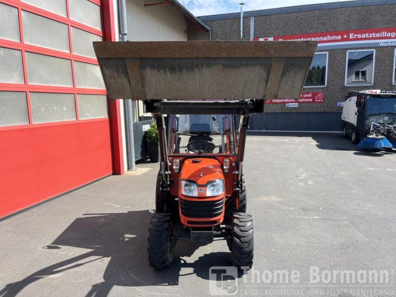 Kubota B1620