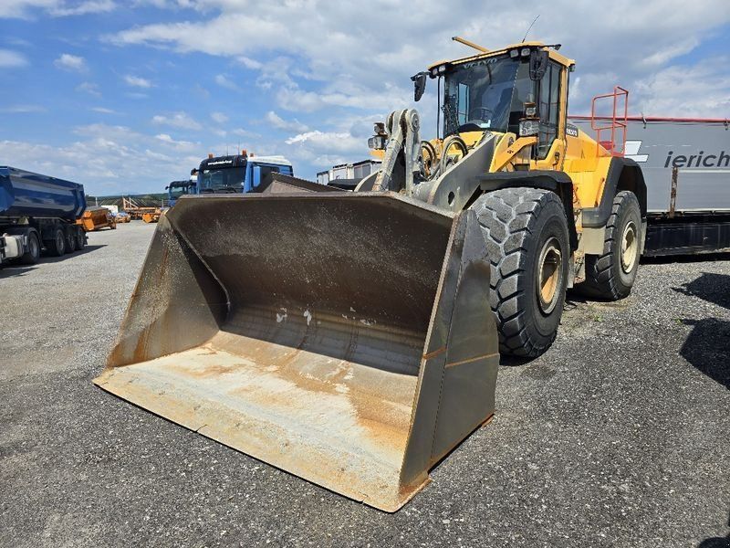 Volvo L220H