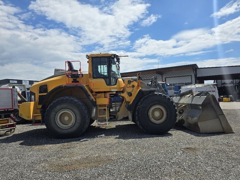 Volvo L220H