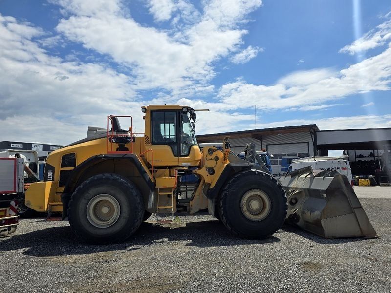 Volvo L220H