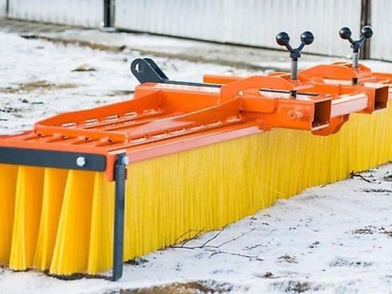 Kehrbesen Streifenbesen Staplerbesen Anbaubesen Radladerbesen