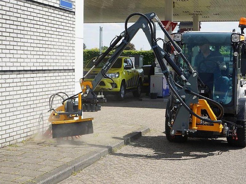 Unkrautbürste hydraulisch Fugenbürste Wildkrautbürste Besen