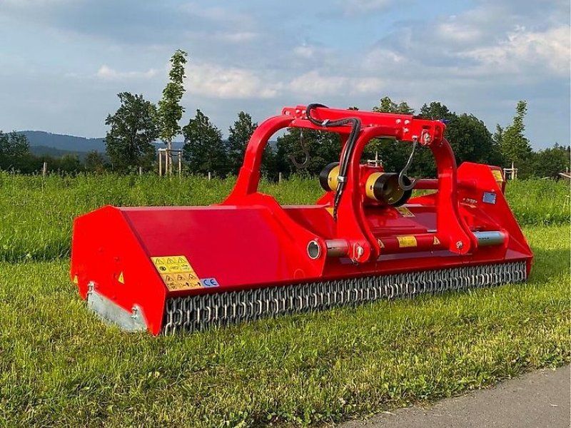 Omarv Schlegel Mäher