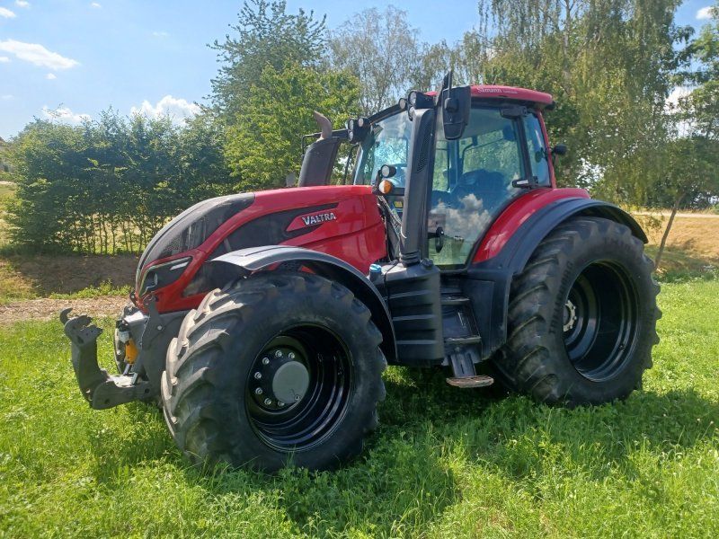 Valtra T214 D
