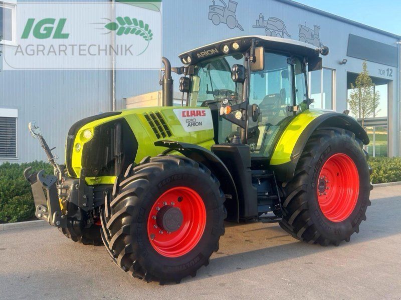 Claas Arion 620