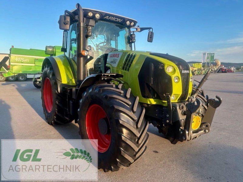 Claas Arion 620