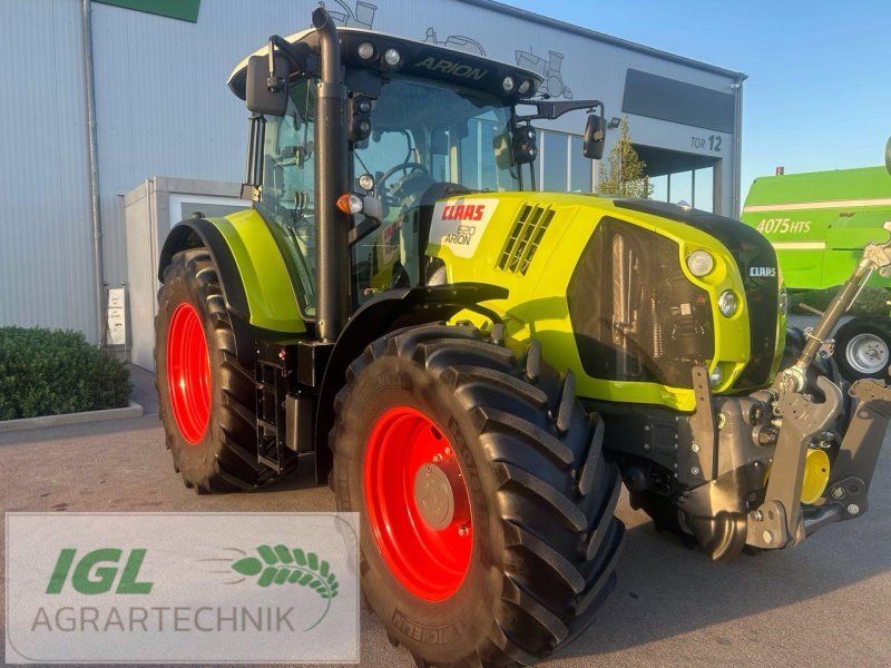 Claas Arion 620