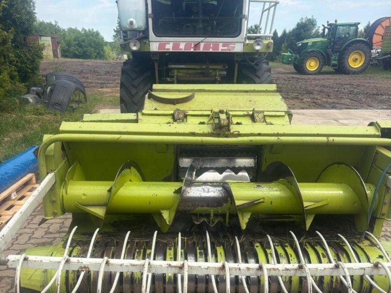 Claas Jaguar 675