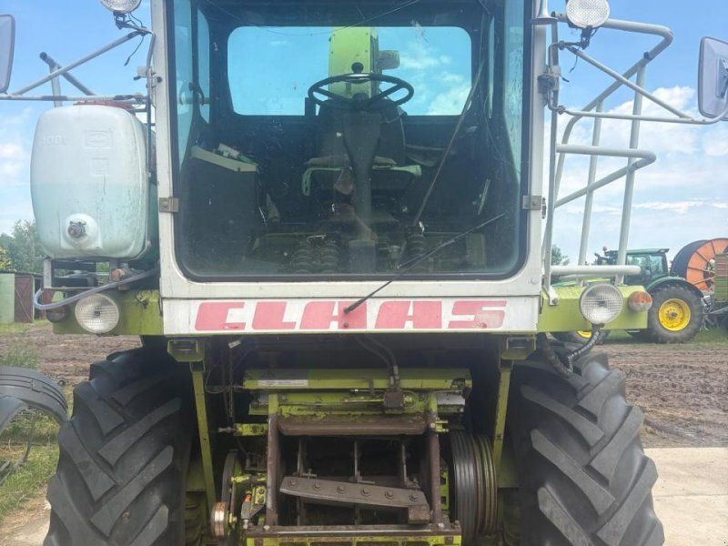 Claas Jaguar 675