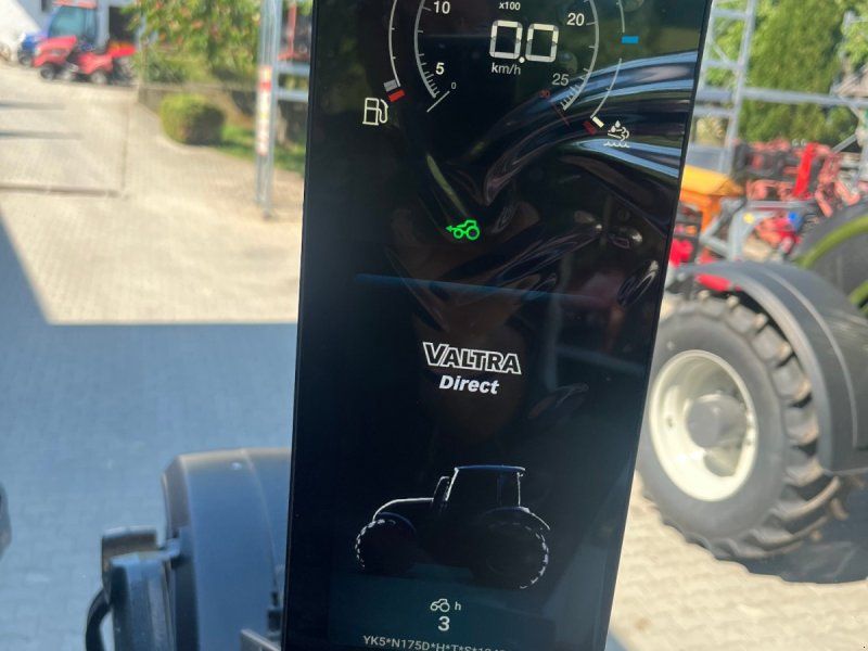 Valtra N175 Forst mit Rüfa und FK