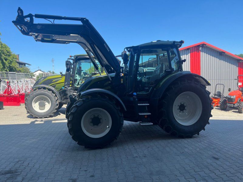 Valtra N 175D mit FL, Rüfa, FK+FZW
