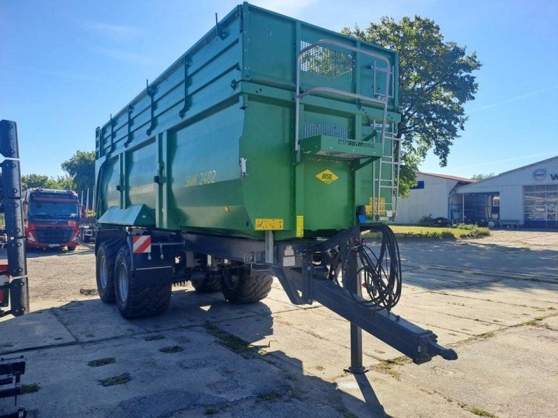 Strautmann SMK 2402