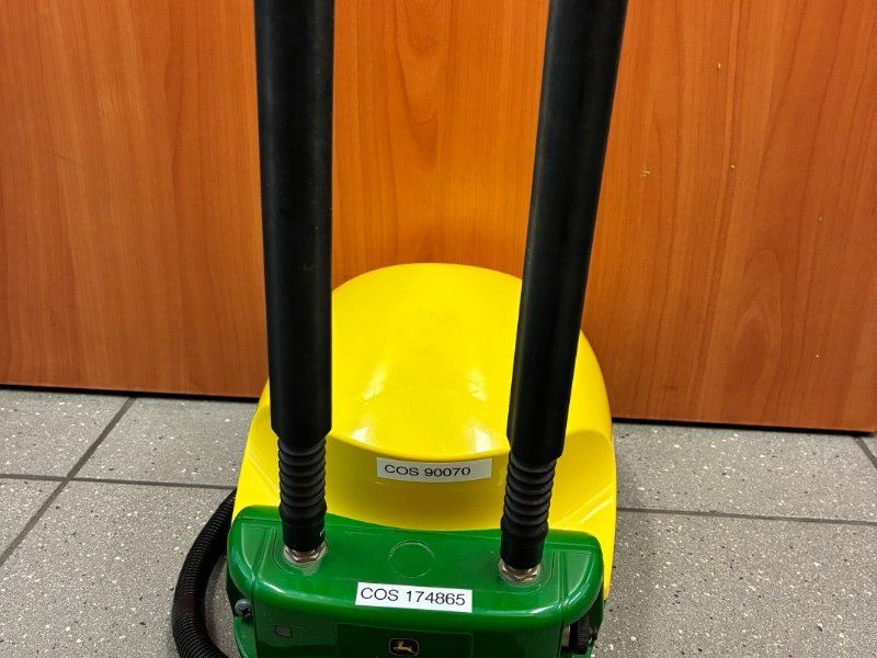 John Deere SF6000