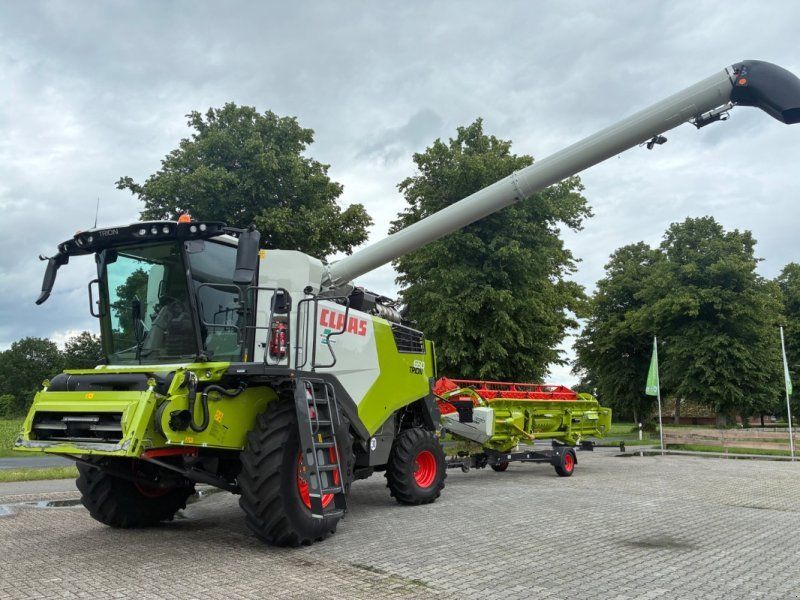 Claas Trion 650