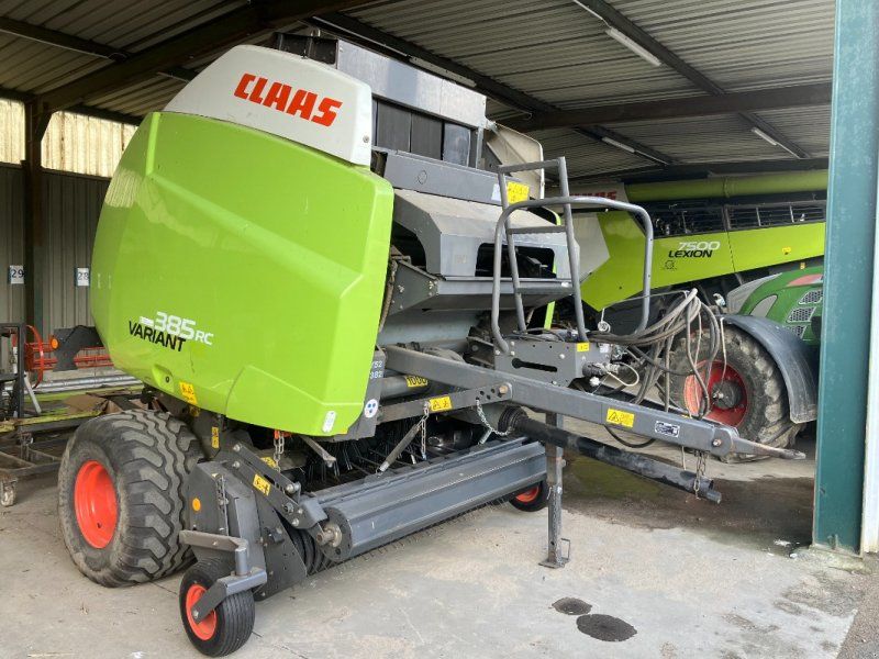 Claas Variant 385 Pro