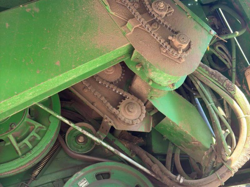 John Deere 2056 HM